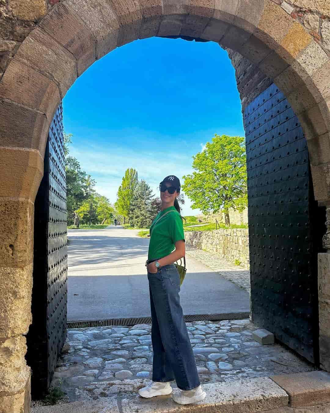 ana ivanovic 5-min.jpg