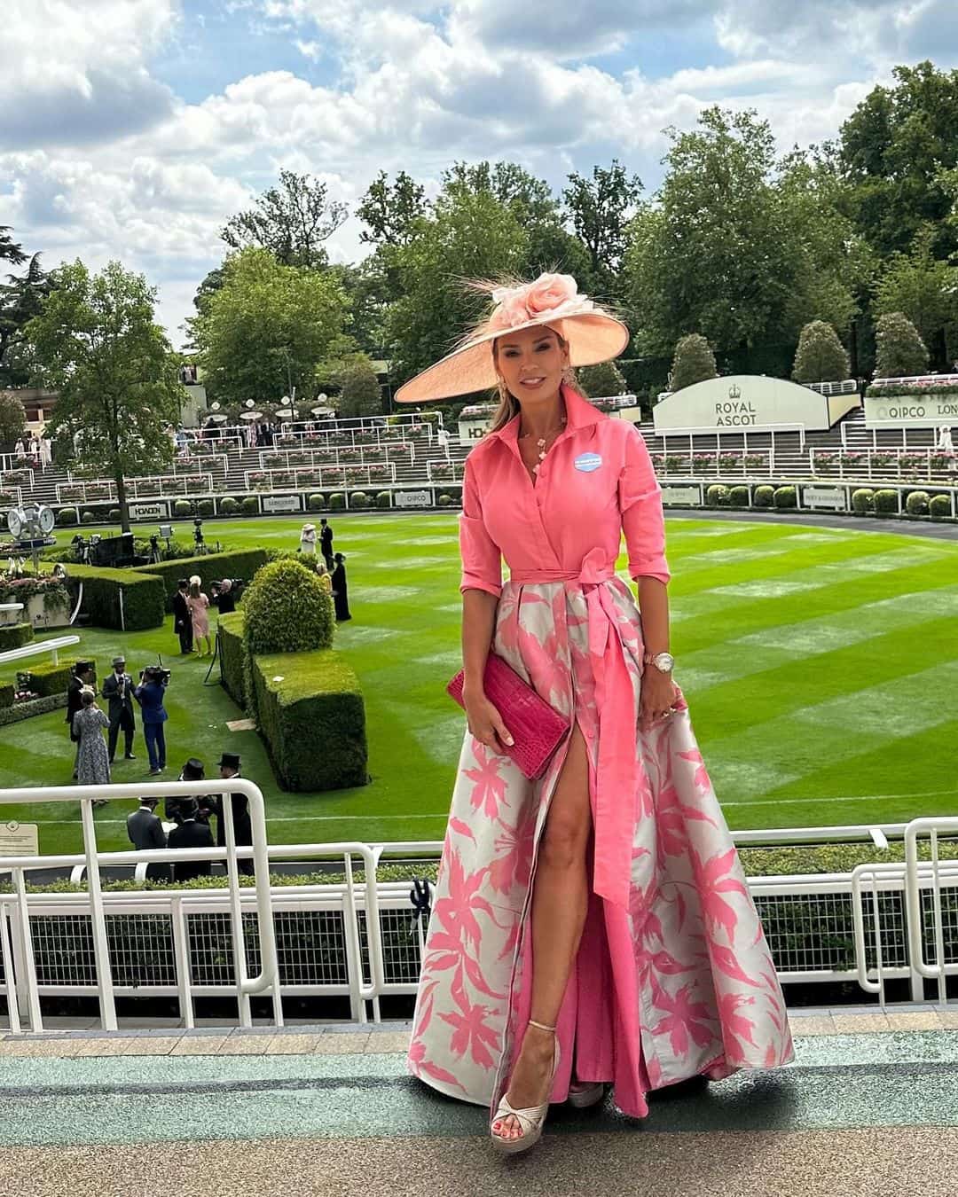 marijana mateus haljina rojal askot 6-min.jpg