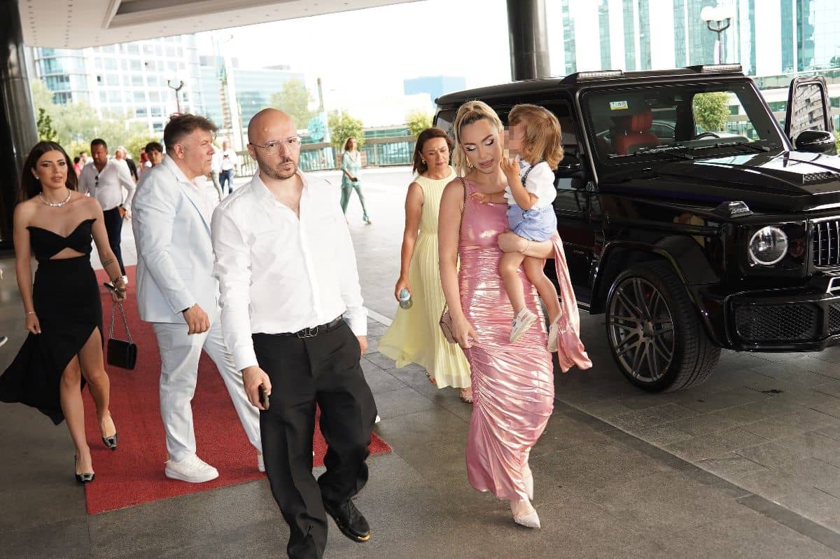 maja berovic krstenje sina 4-min.jpg