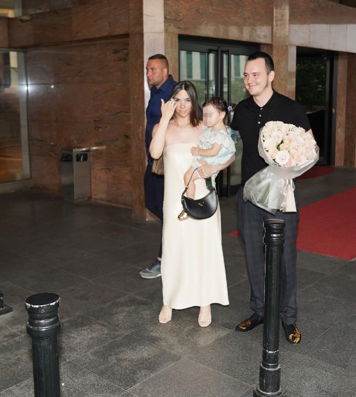 maja berovic krstenje sina aleksa balasevic-min.jpg