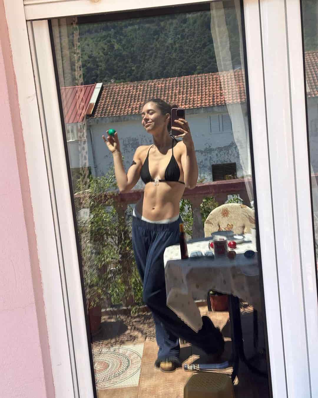 nastasija stosic 6-min.jpg