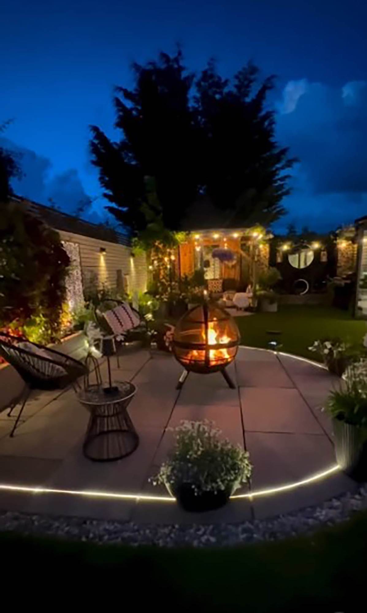 dvoriste sa led lampama basta 3.jpg