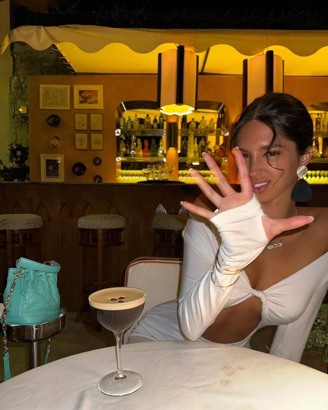 djina dzinovic 3-min.jpg