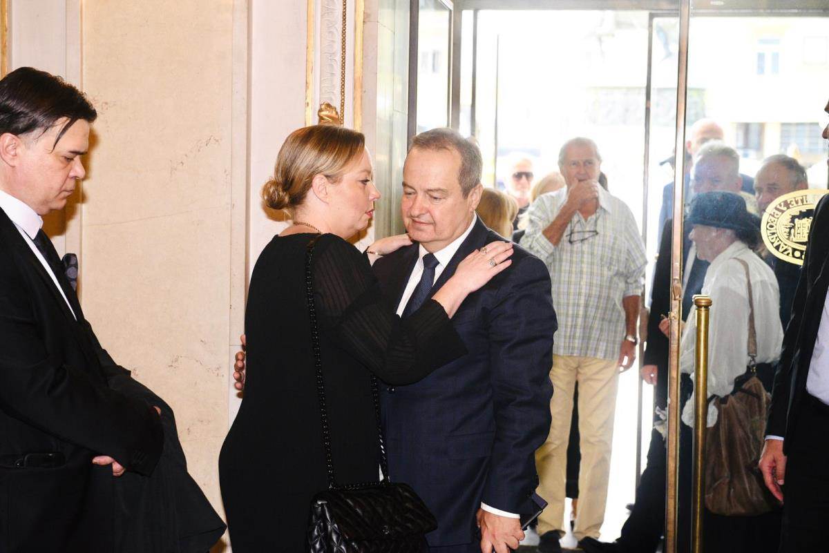 sahrana i komemoracija radmila zivkovic bojana bambic ivica dacic.jpg