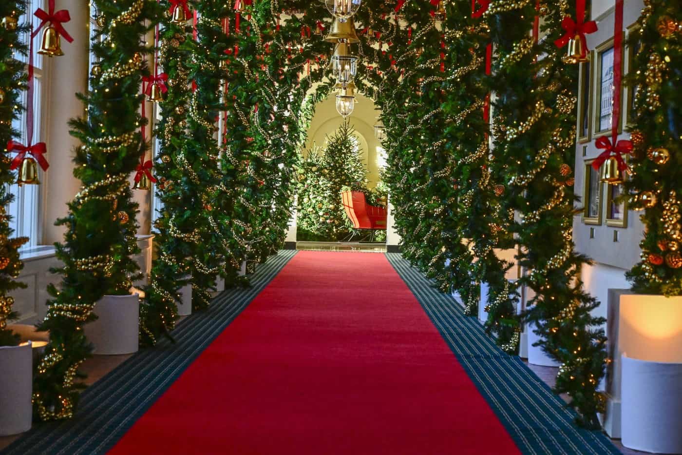 okicene jelke u beloj kuci 0942672184-min.jpg