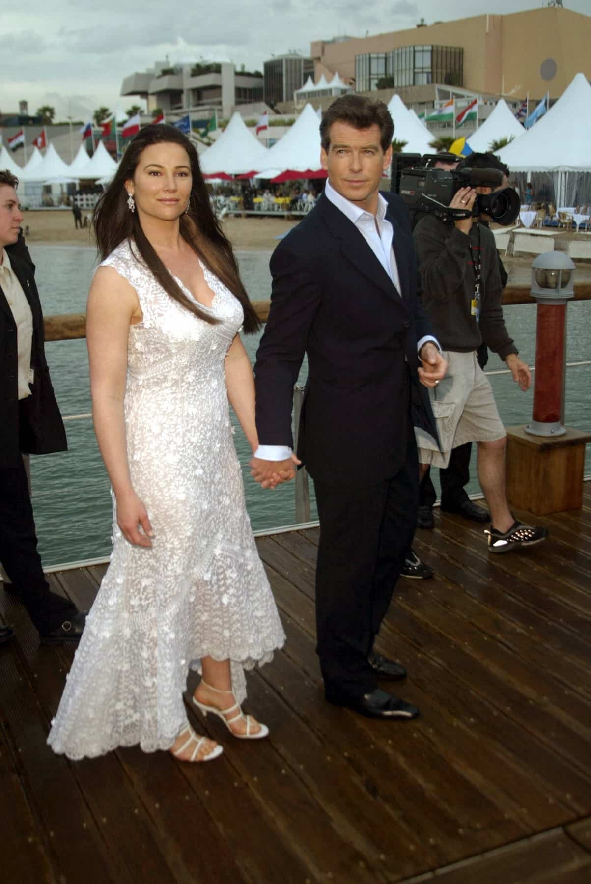 pirs brosnan i zena kili 0069360460-min.jpg