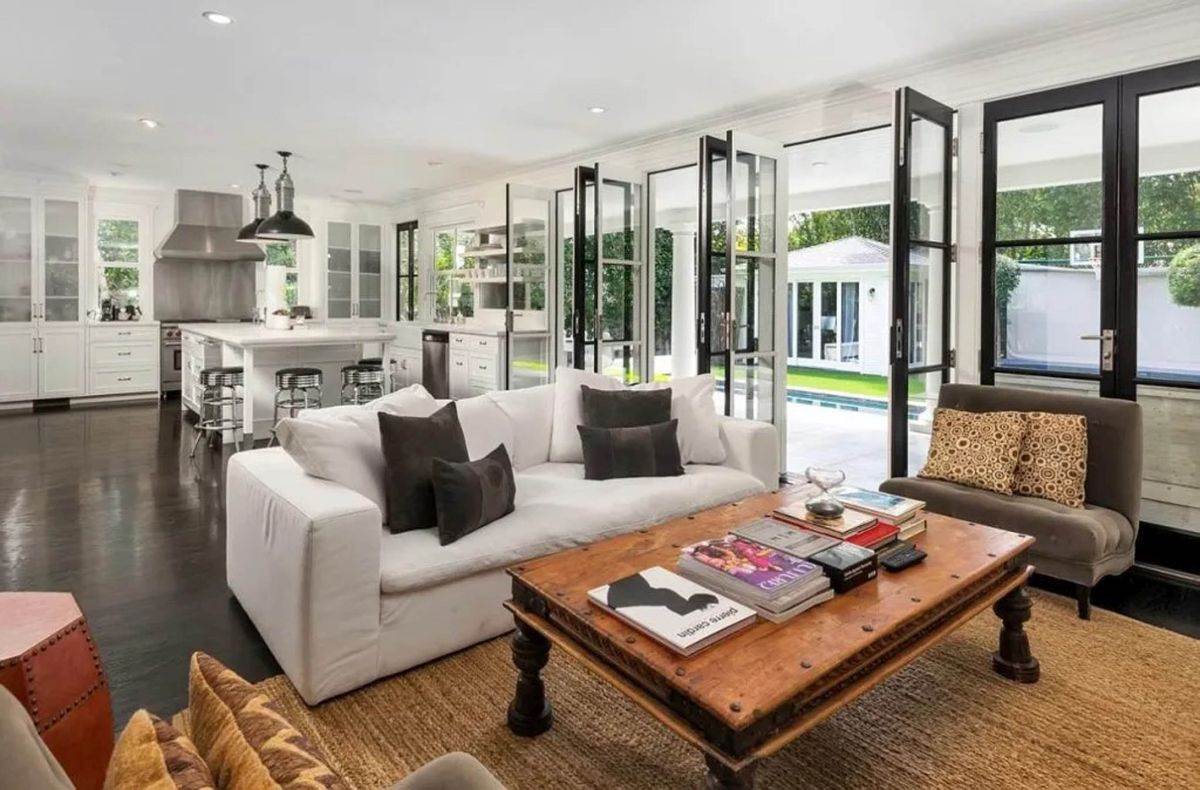 Vila Nine Seničar u Los Anđelesu