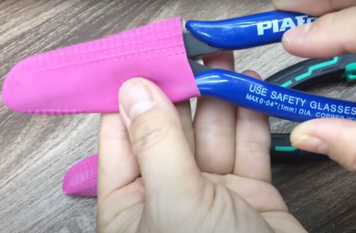 gumene rukavice 6-min.jpg