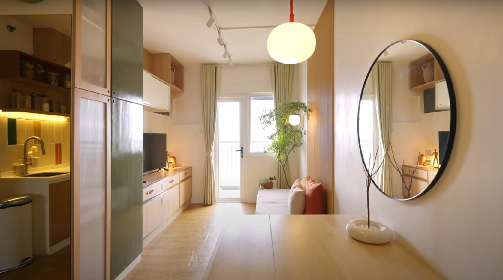 mali stan od 28 kvadrata za petoclanu porodicu 4 min.jpg