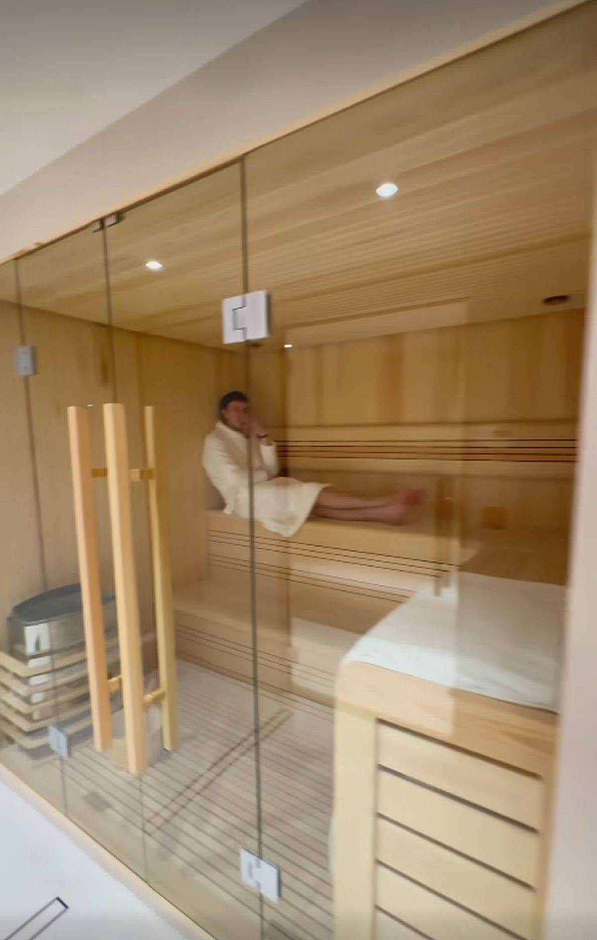 Karl Legerfeld kancelarija