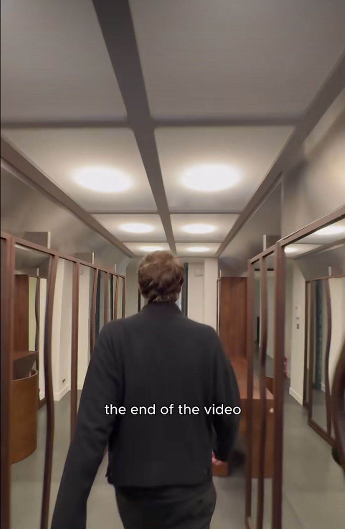 Karl Legerfeld kancelarija