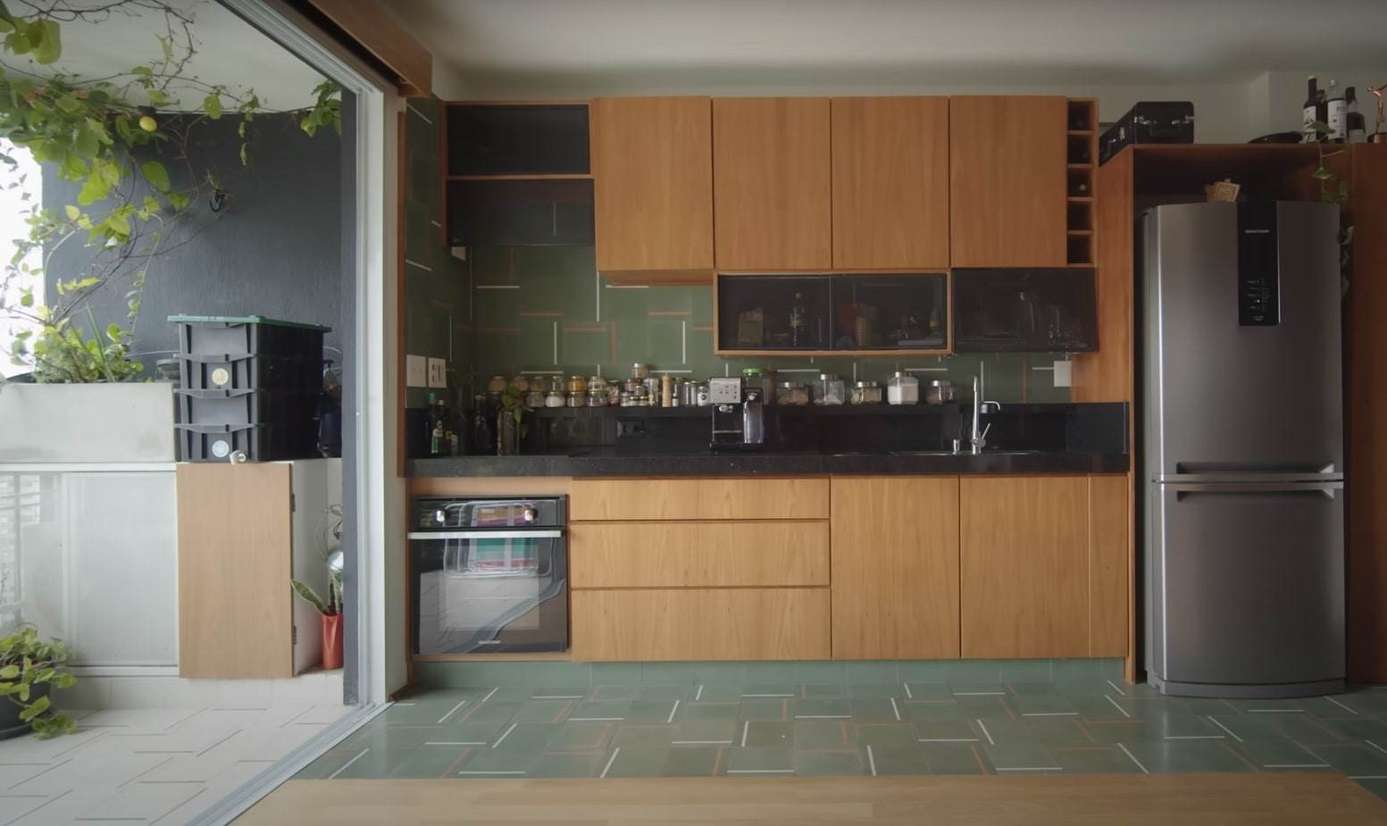 mali stan od 29 kvadrata sa terasom i spavacom sobom 5-min.jpg