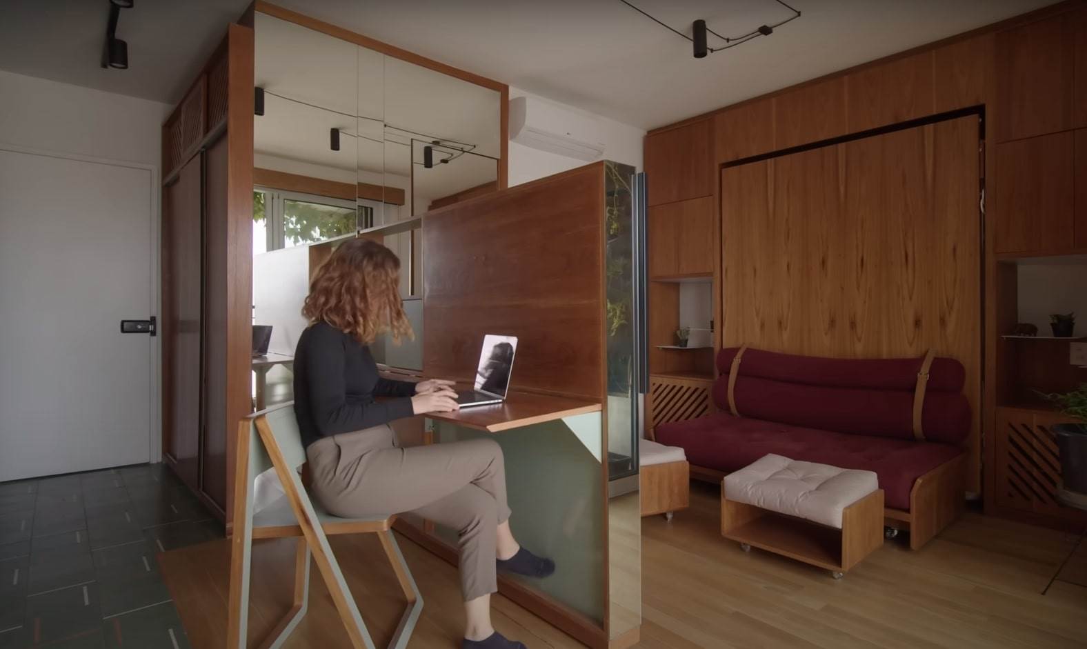 mali stan od 29 kvadrata sa terasom i spavacom sobom 16-min.jpg