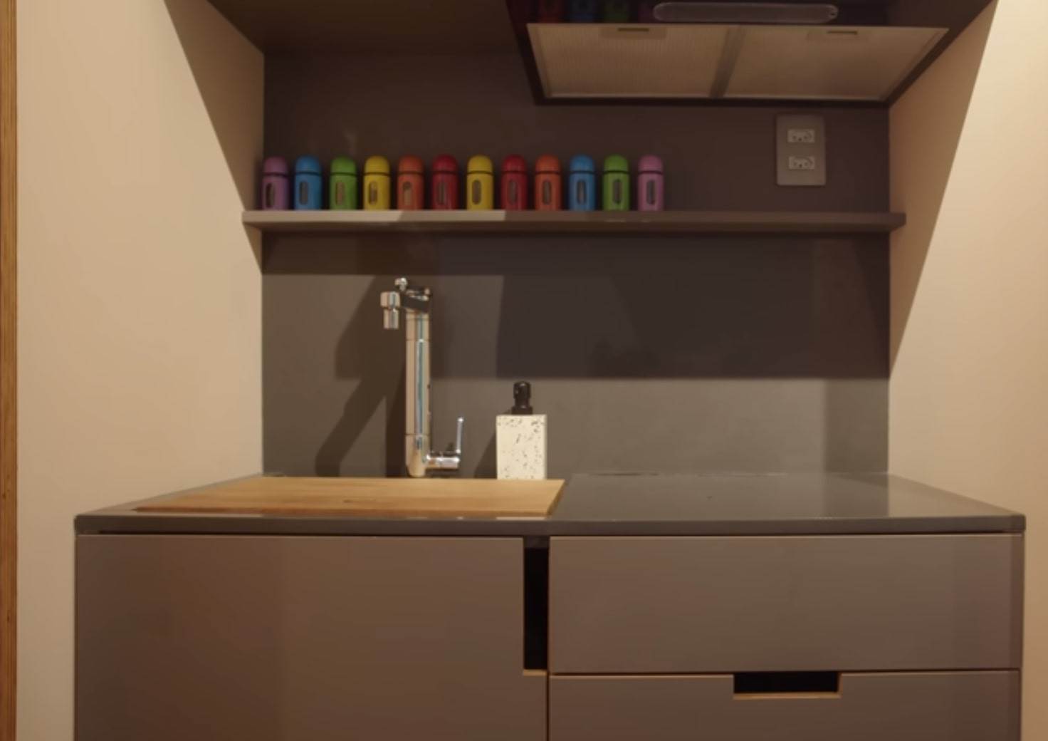 mali stan od 29 kvadrata sa mini kuhinjom 9-min.jpg