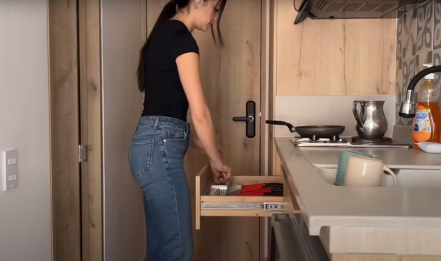 mini garsonjera od 15 kvadrata 6-min.jpg