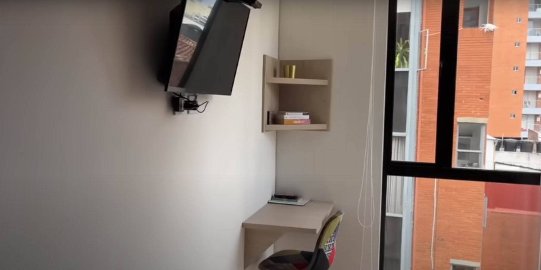 mini garsonjera od 15 kvadrata 14-min.jpg