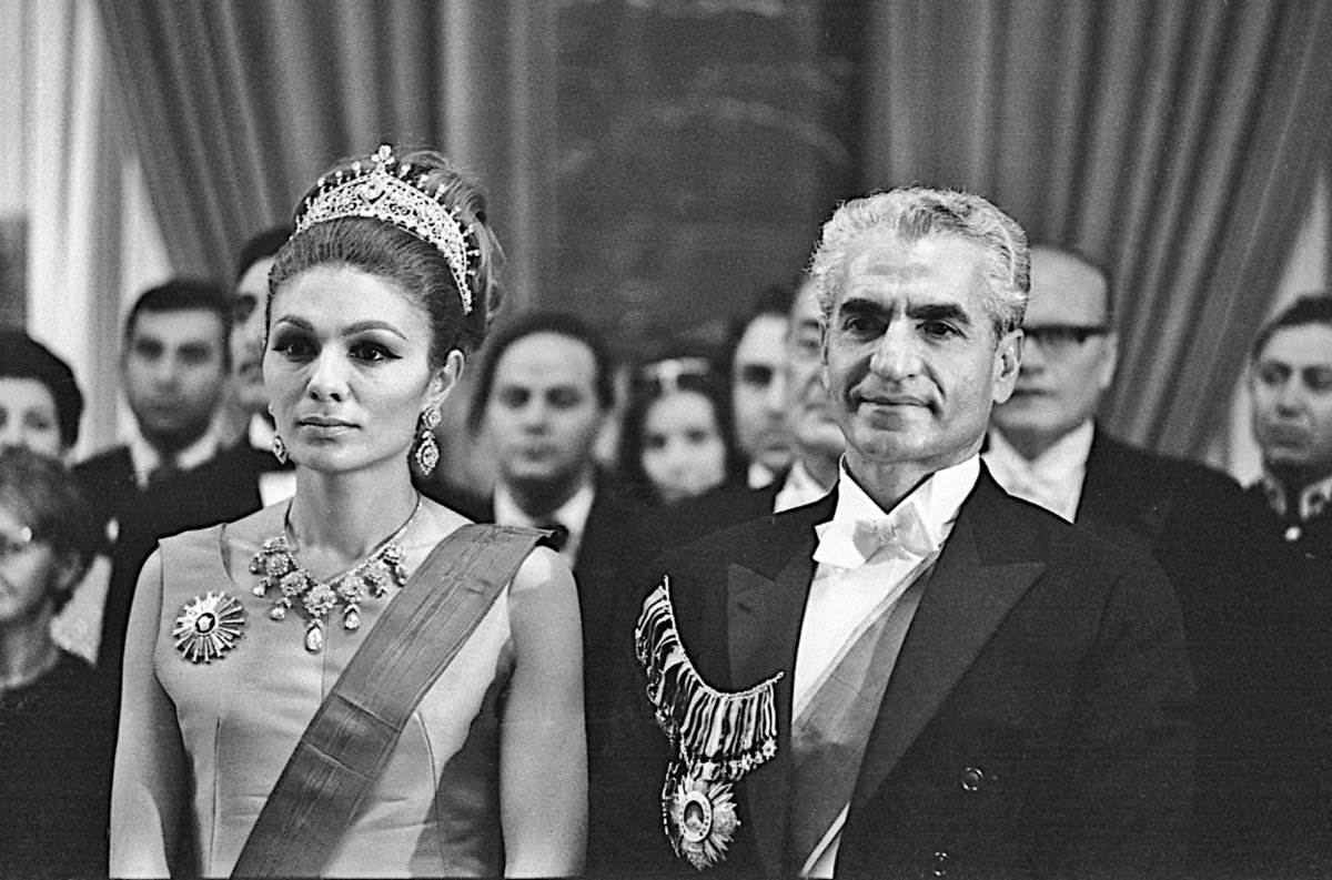 Farah Pahlavi