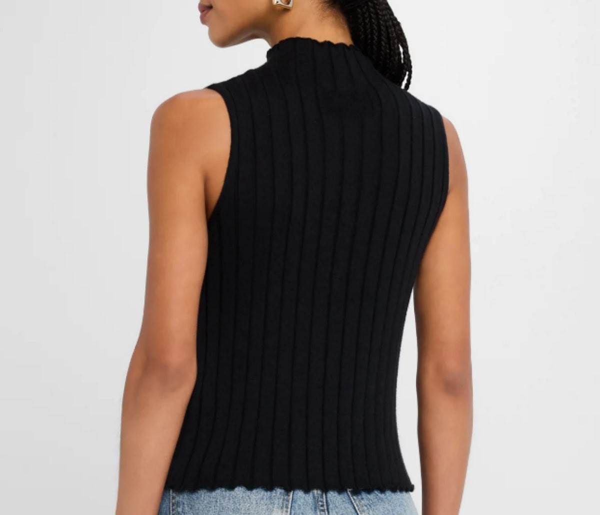 crna bluza leto moda-min.jpg