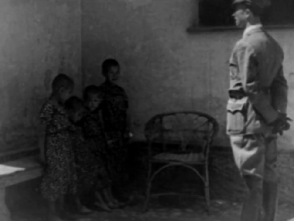 Diana Budisavljević i deca