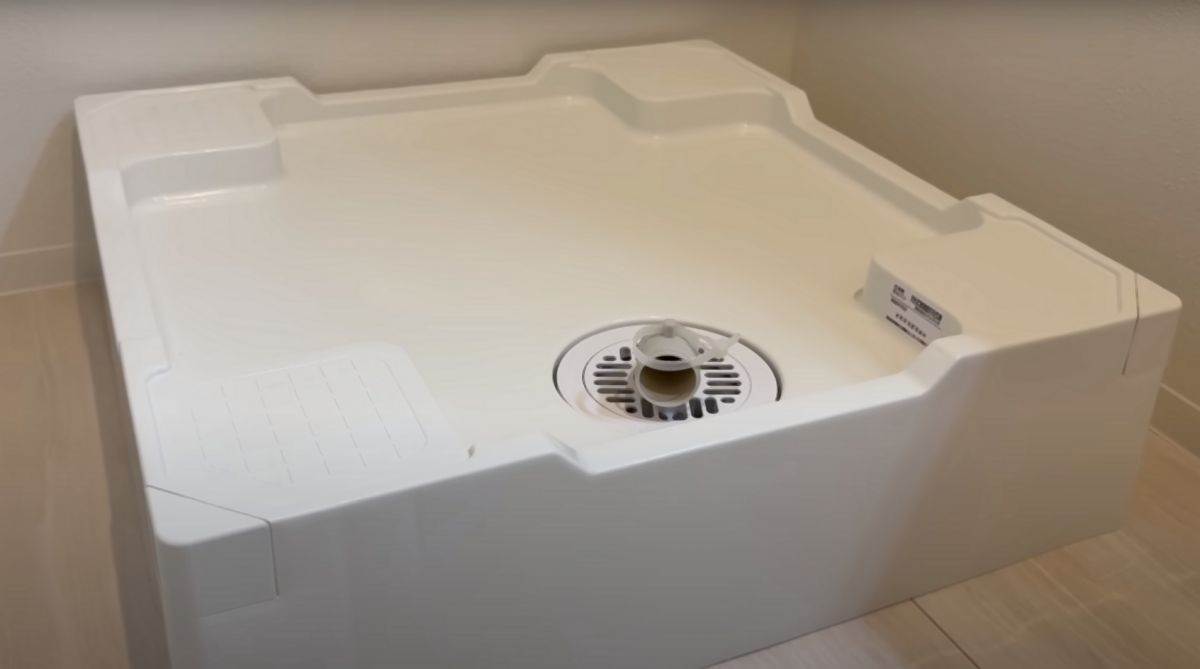 mali stan od 31 kvadrata kupatilo 01.jpg