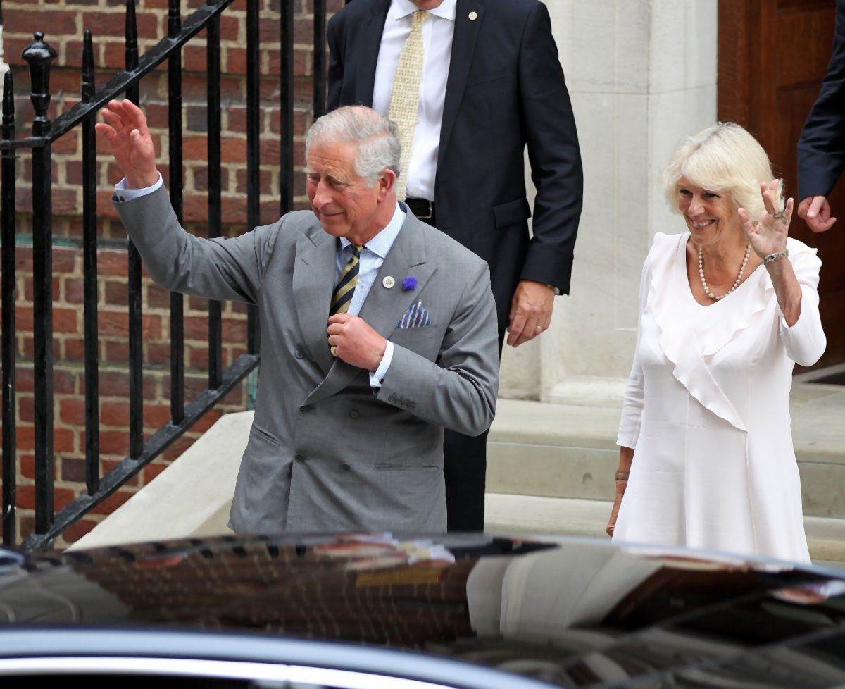 princ čarls i kamila boulz 0167065689.jpg