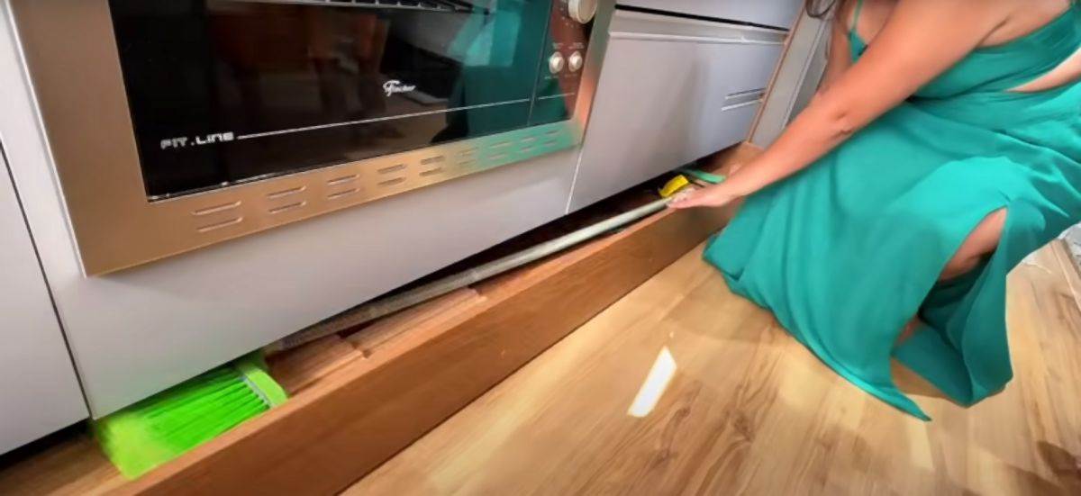 Mali stan od 25 kvadrata sa odvojenom spavaćom sobom