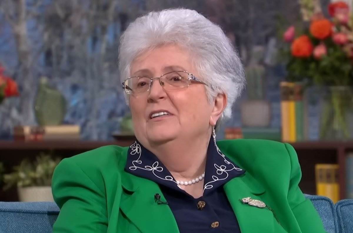 Kerolajn Iv iz Britanije radi kao eskort dama u 72 godine