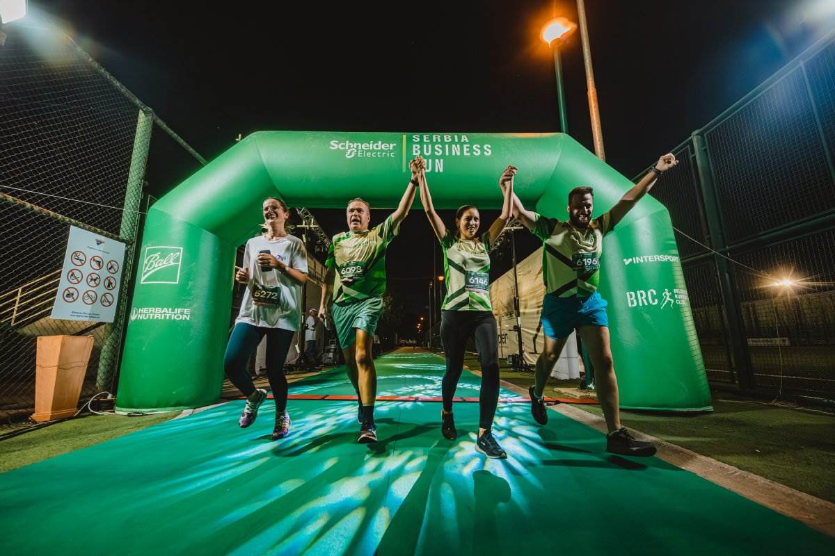 Schneider Electric Serbia Business Run