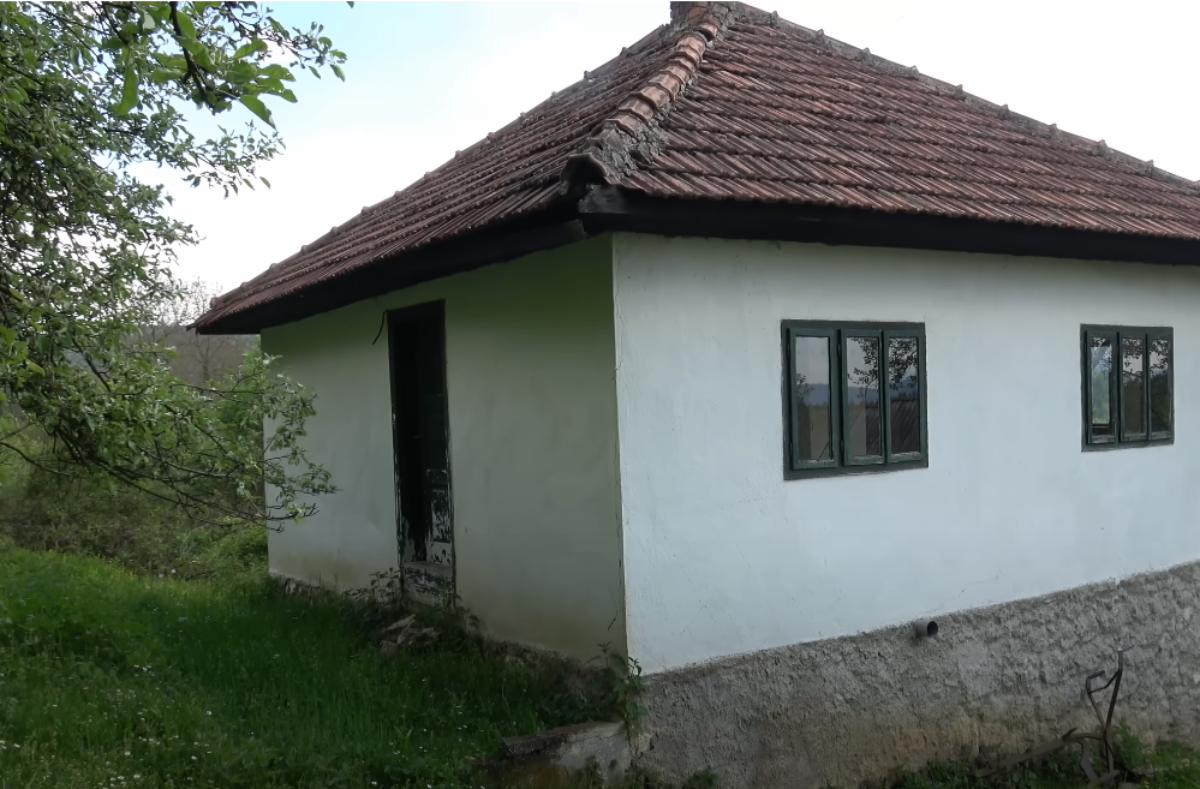 Kuća u kojoj je odrastao Halid Bešlić na Romaniji