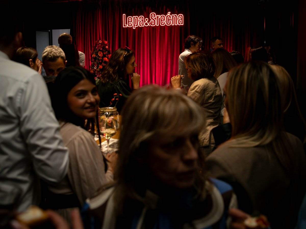 Lepa i srećna rođendan