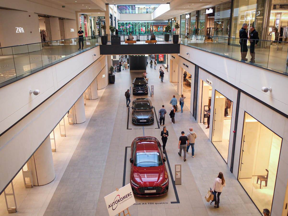 Galerija automobila (24) copy.jpg