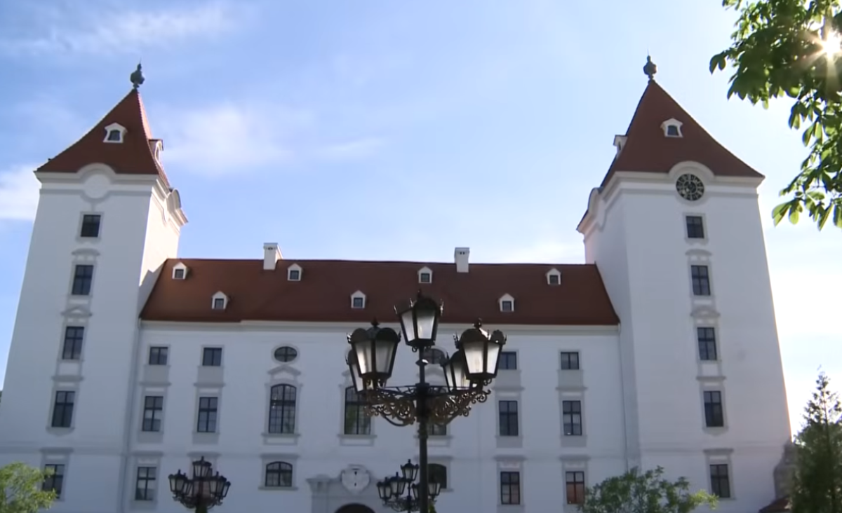 Dvorac Dragane Mirković