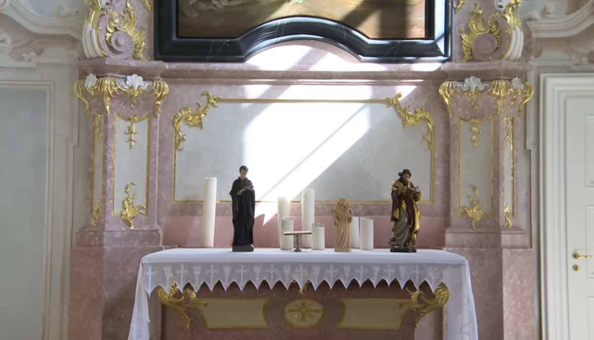 Dvorac Dragane Mirković