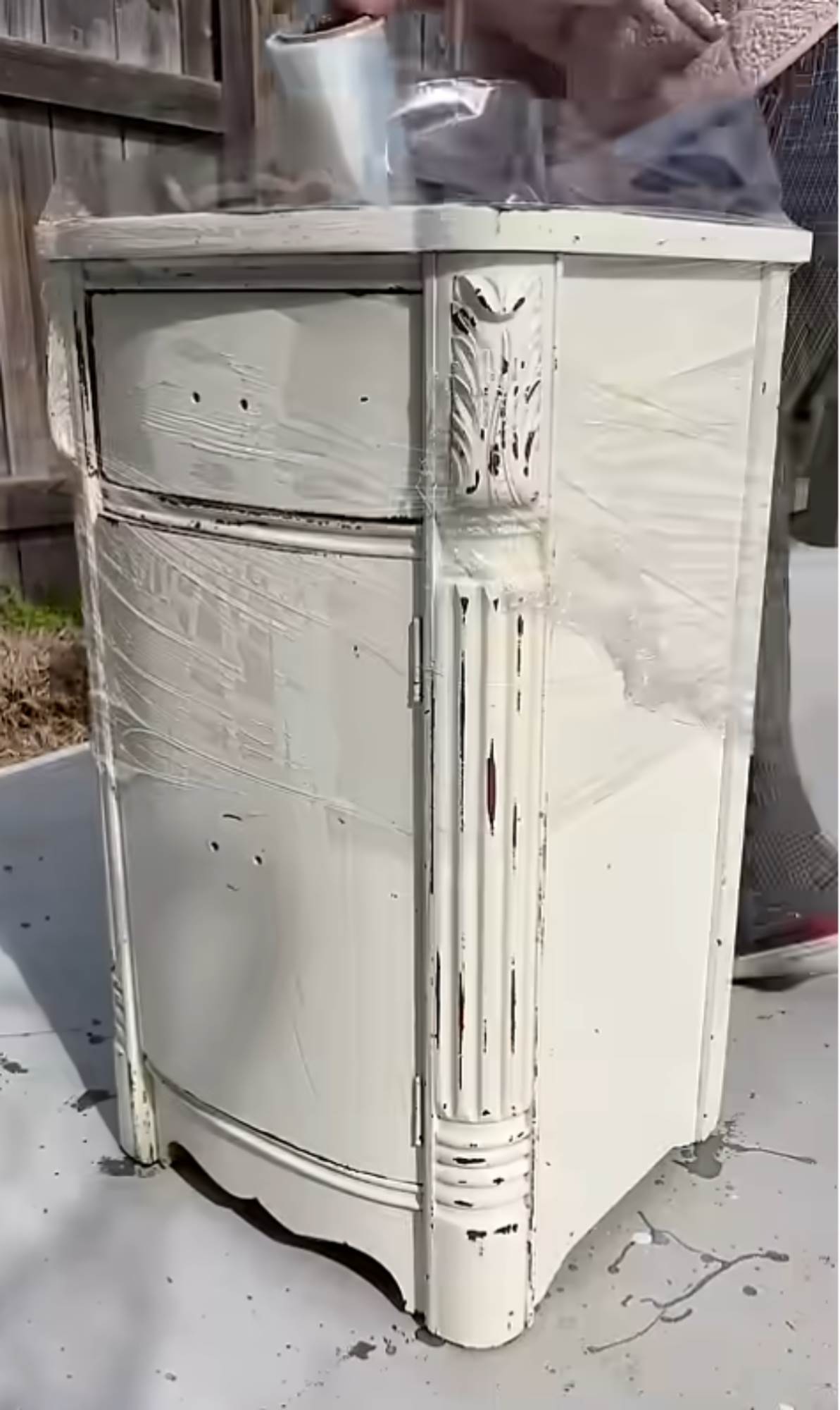 Restauracija starog ormarića