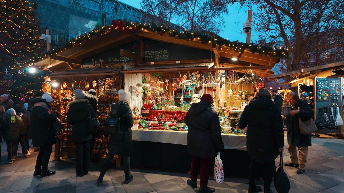 Božićni market u Budimpešti