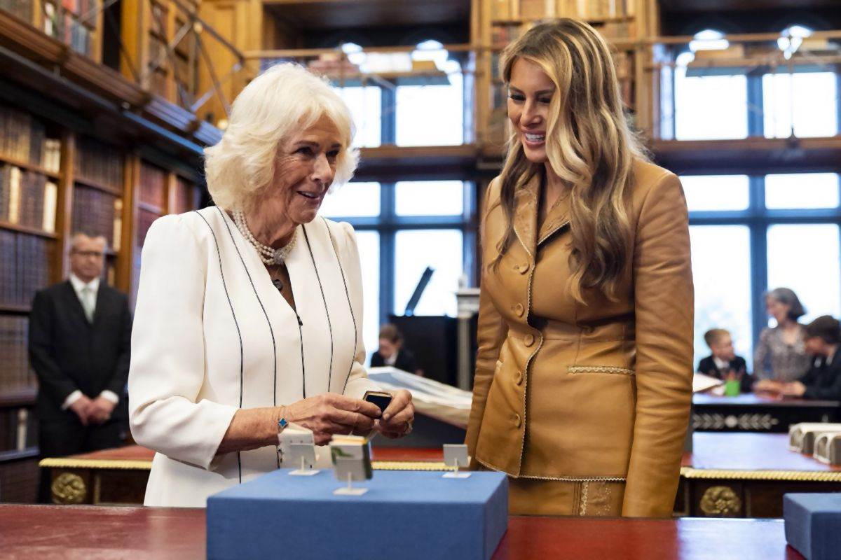 Melanija Tramp i kraljica Kamila 1038423156.jpg