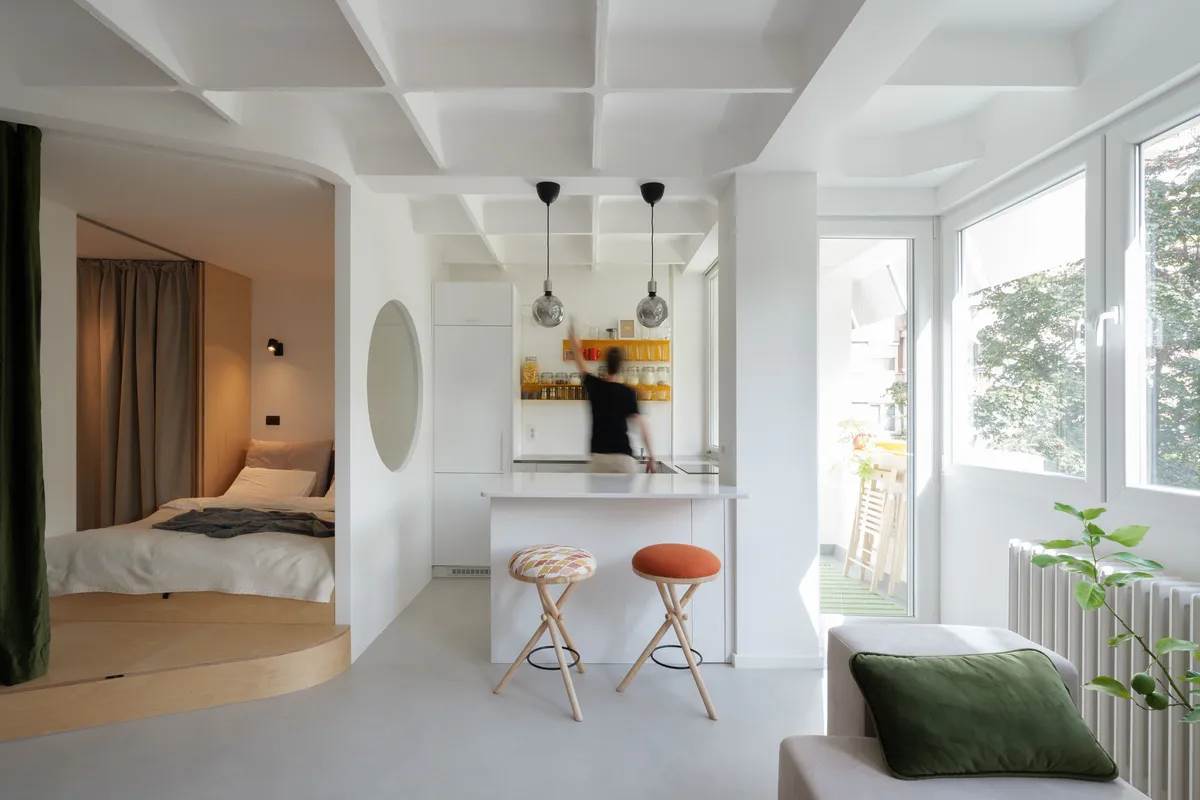 Mali stan u Novom Sadu Parazit Habitat