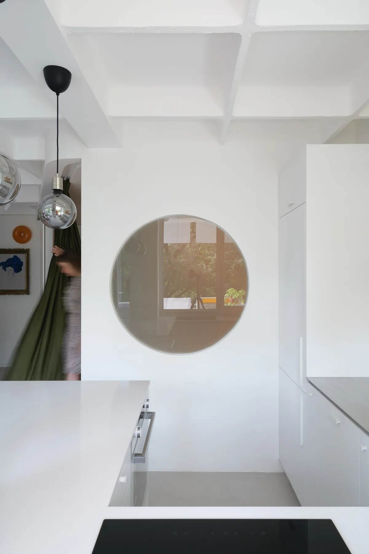 Mali stan u Novom Sadu Parazit Habitat