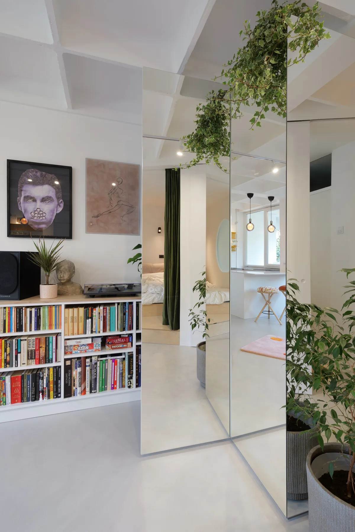 Mali stan u Novom Sadu Parazit Habitat