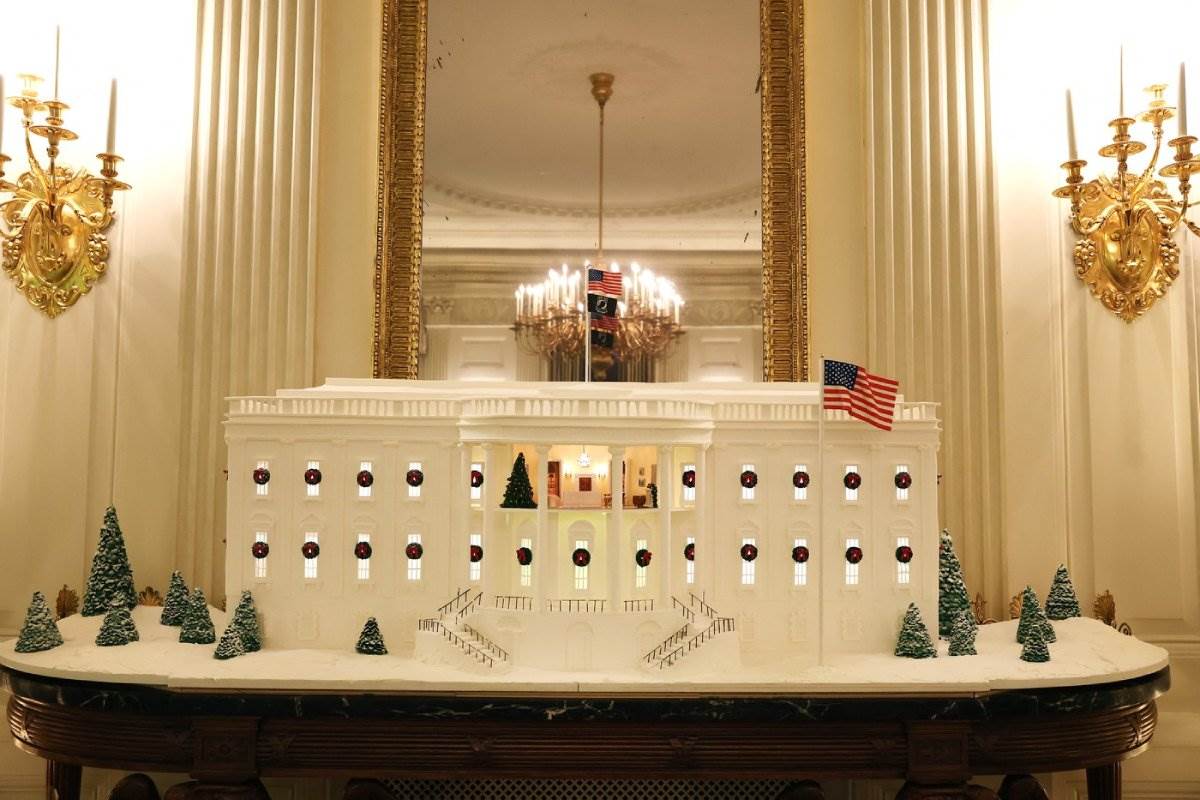Novogodišnja dekoracija u Beloj kući
