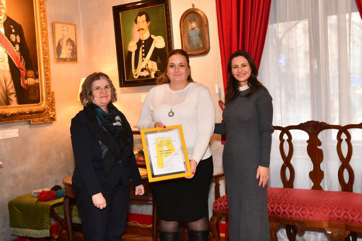 Ana Gašević GRAND PRIX Kalendarko Sveznalko sa Snežanom Milanović i Brankom Conić.jpg