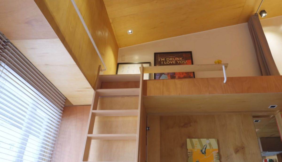 Mali stan od 24 kvadrata sa visokim plafonima 12.jpg