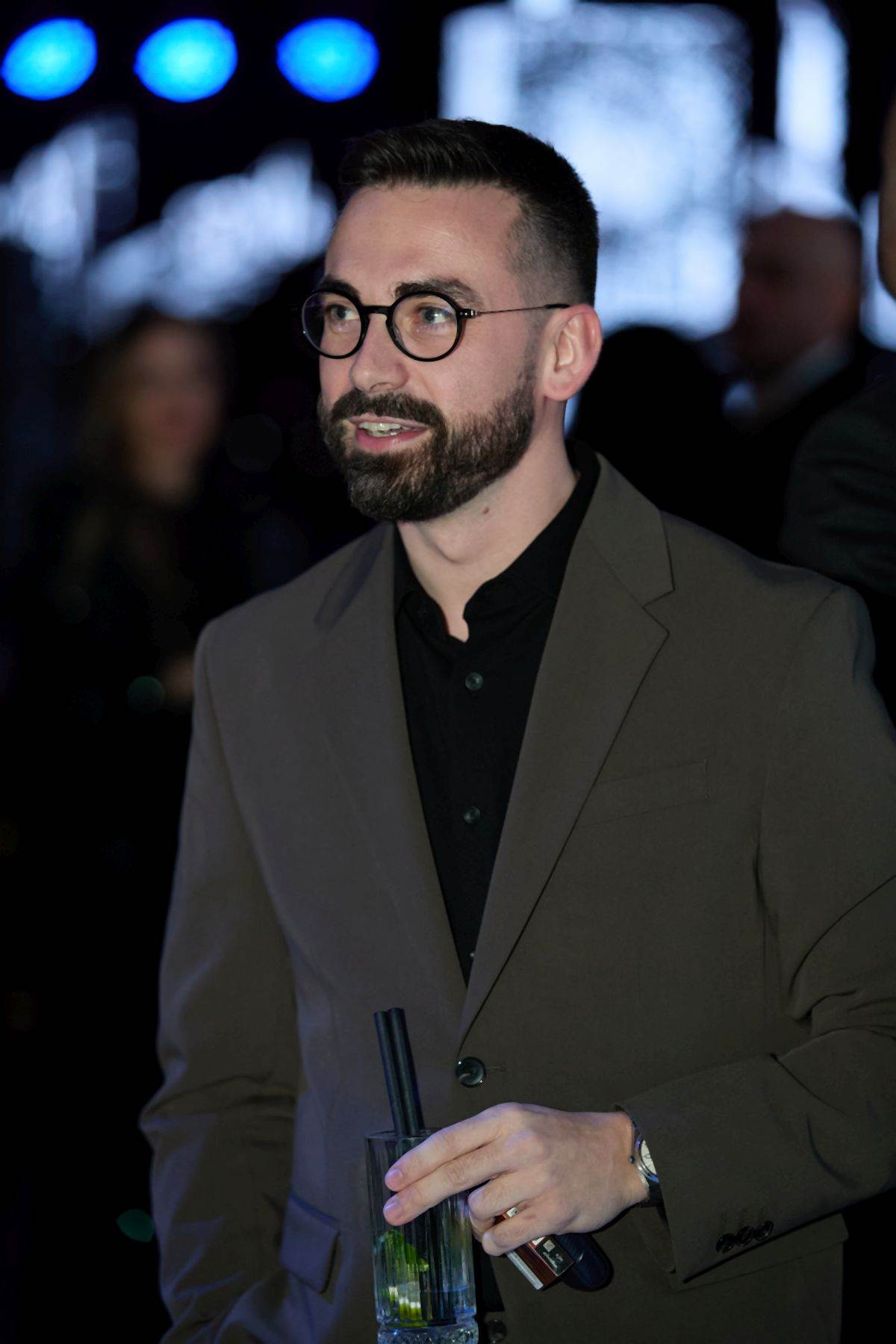 Novi parfem Club de Nuit BLING brenda Armaf u Beogradu