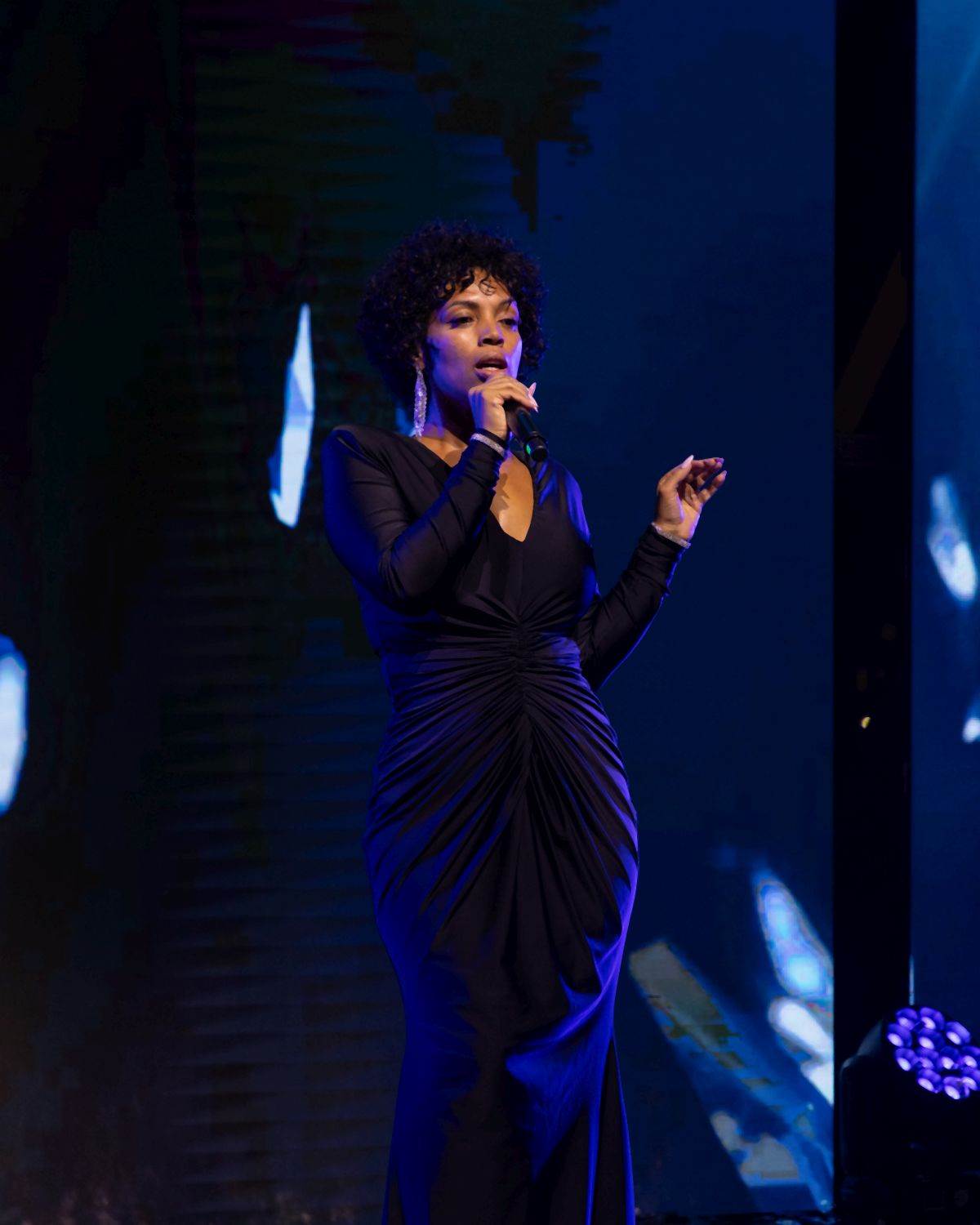 Parfem Armaf u Beogradu 50.jpg