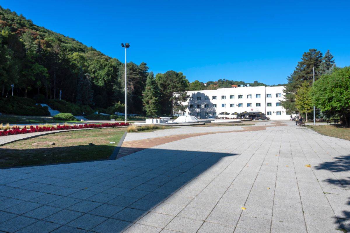 Niska banja 2706869887 hdesislava.jpg