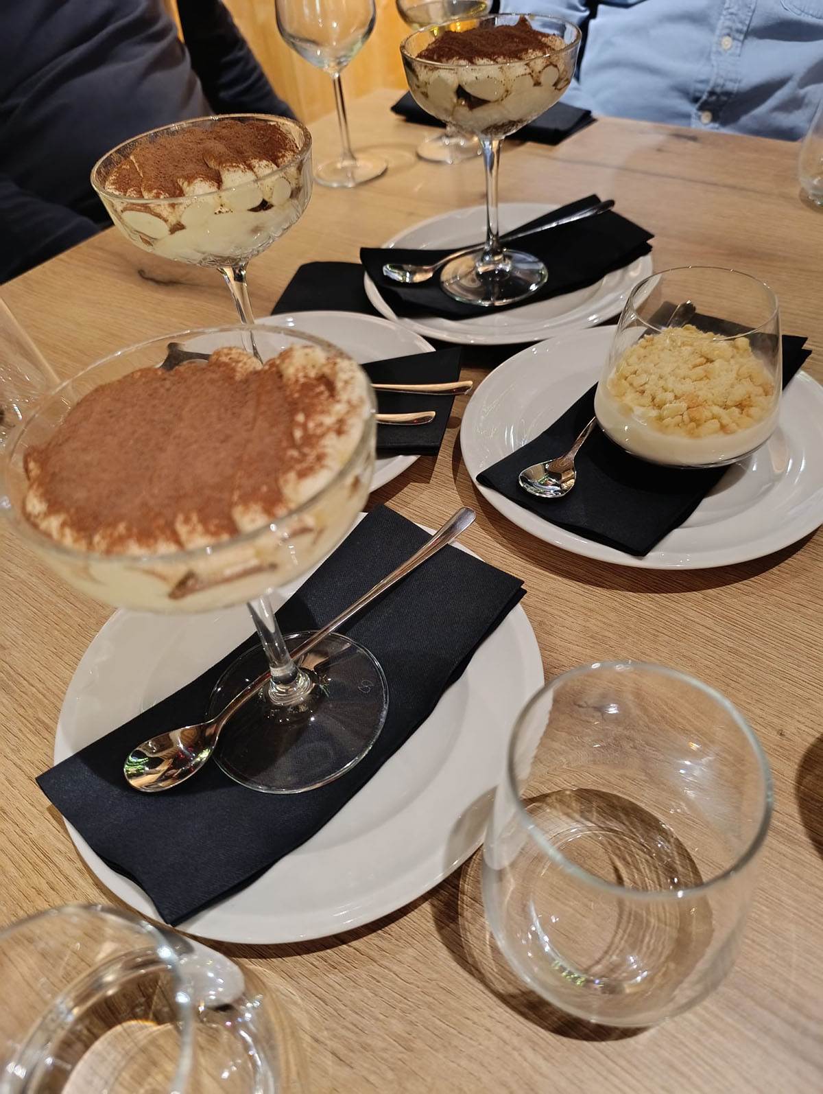 Jezero Jasna, Slovenija (10).jpg