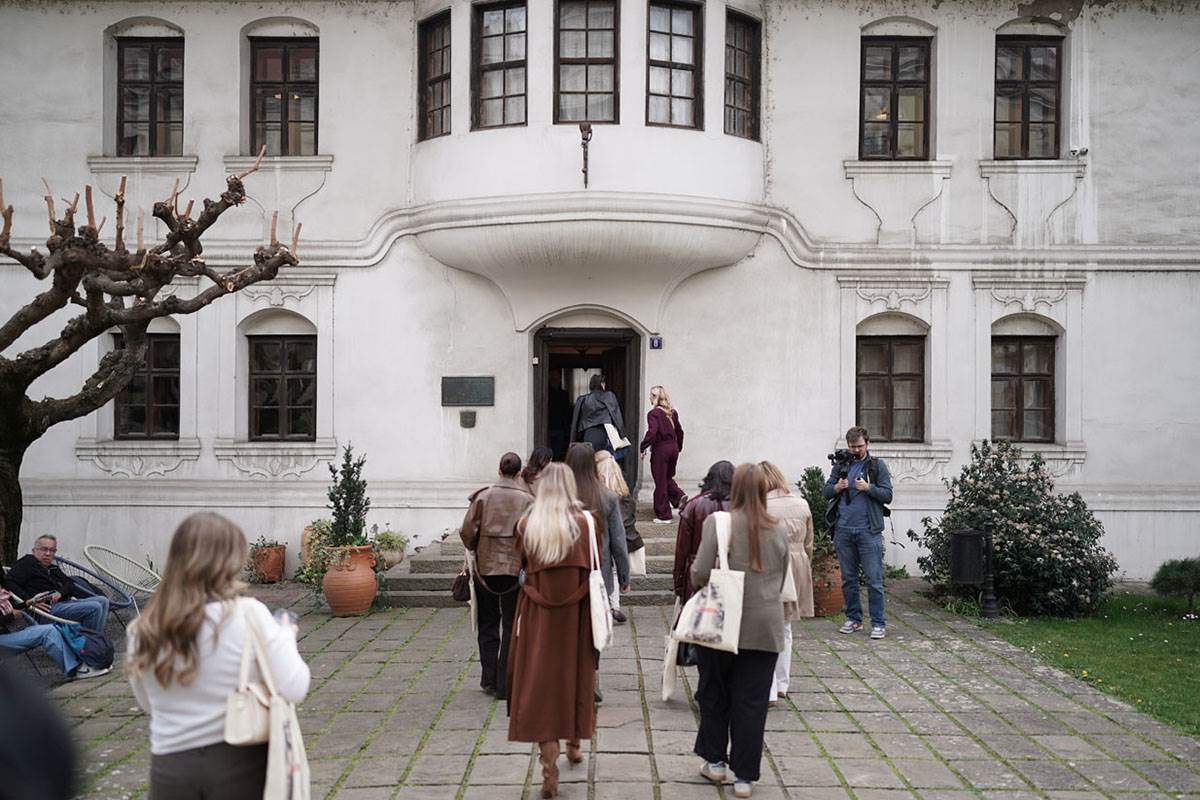 Ženska šetnja Beogradom “One su čitav svet”