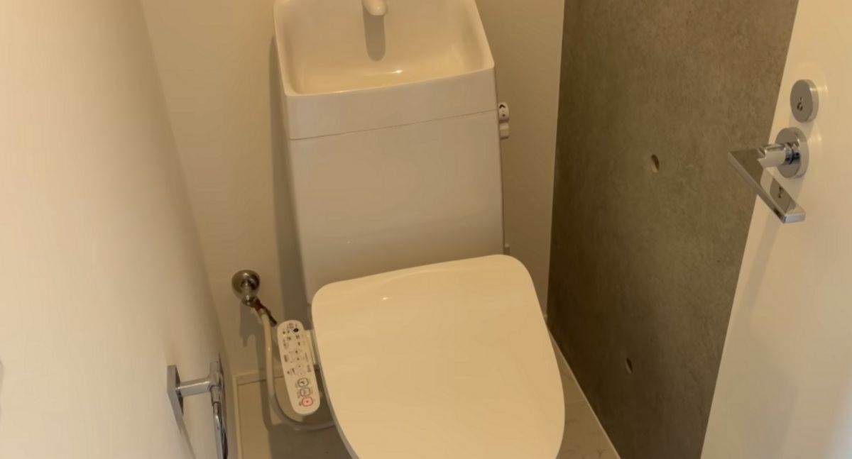 mali stan od 32 kvadrata sa spavacom sobom 24.jpg