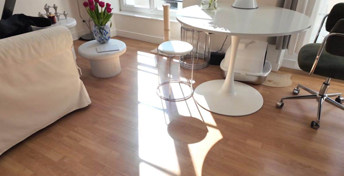 mali stan od 27 kvadrata sa ogledalima  14.jpg