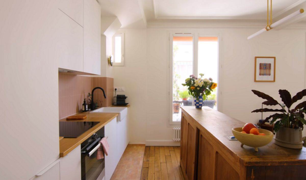 mali stan od 45 kvadrata sa kliznim vratima 03.jpg